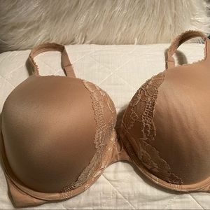 Victoria Secret perfect coverage push up